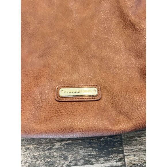 STEVE‎ MADDEN XL Travel/Gym Bag Faux Leather Color Bronze - Picture 2 of 13